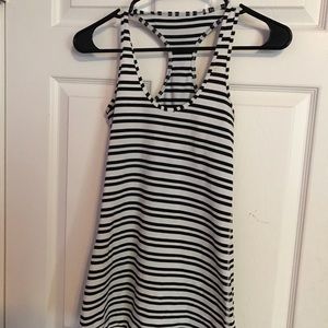 Athletic Lululemon top